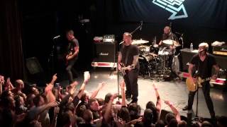 Download lagu Face to Face- Walk the walk (live)