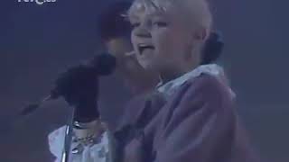 The Primitives  Crash Way Behind Me tve