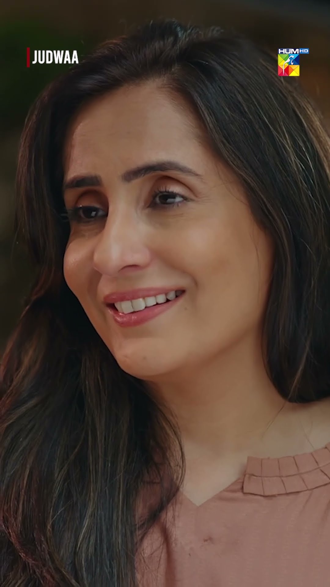 Kese Kese Khaab Dekhti Ho Tum..!! #ainaasif #adnanrazamir #shortsfeed #judwaa #pakistanidrama