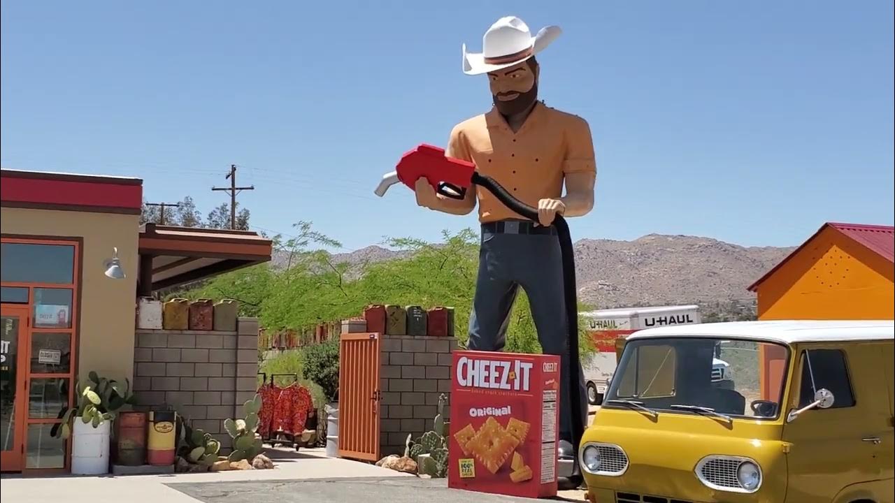 Cheez it 🧀 fill up stop Palm Desert Joshua Tree 😋 coming!!! 6/5/2023