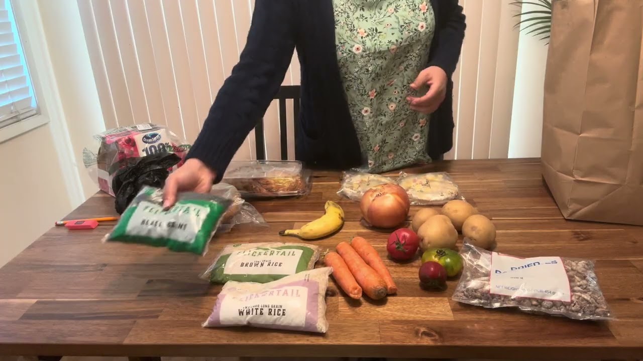 Food Bank Haul / Food Pantry Haul Bay Area California Low Income Single Mom 