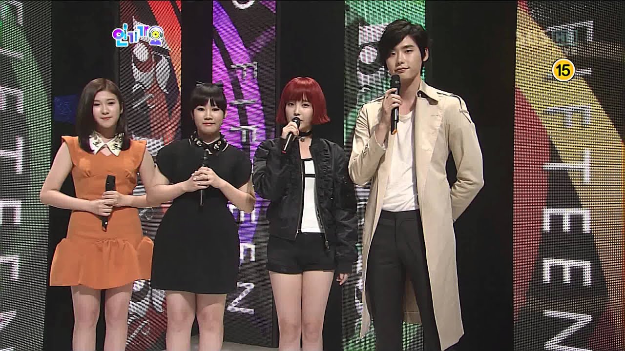 HD | LIVE 121007 IU - MC Cut (15&, Ga-in, TVXQ Interview) @ SBS Inkigayo
