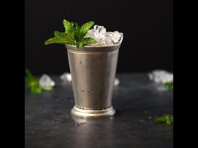 How to Make a Perfect Mint Julep