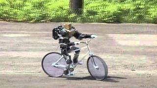 二足歩行ロボットを自転車に乗せてみた(The biped robot whict rides on a bicycle.)