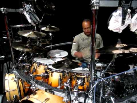 Nate Morton: Mozambique drum solo motif