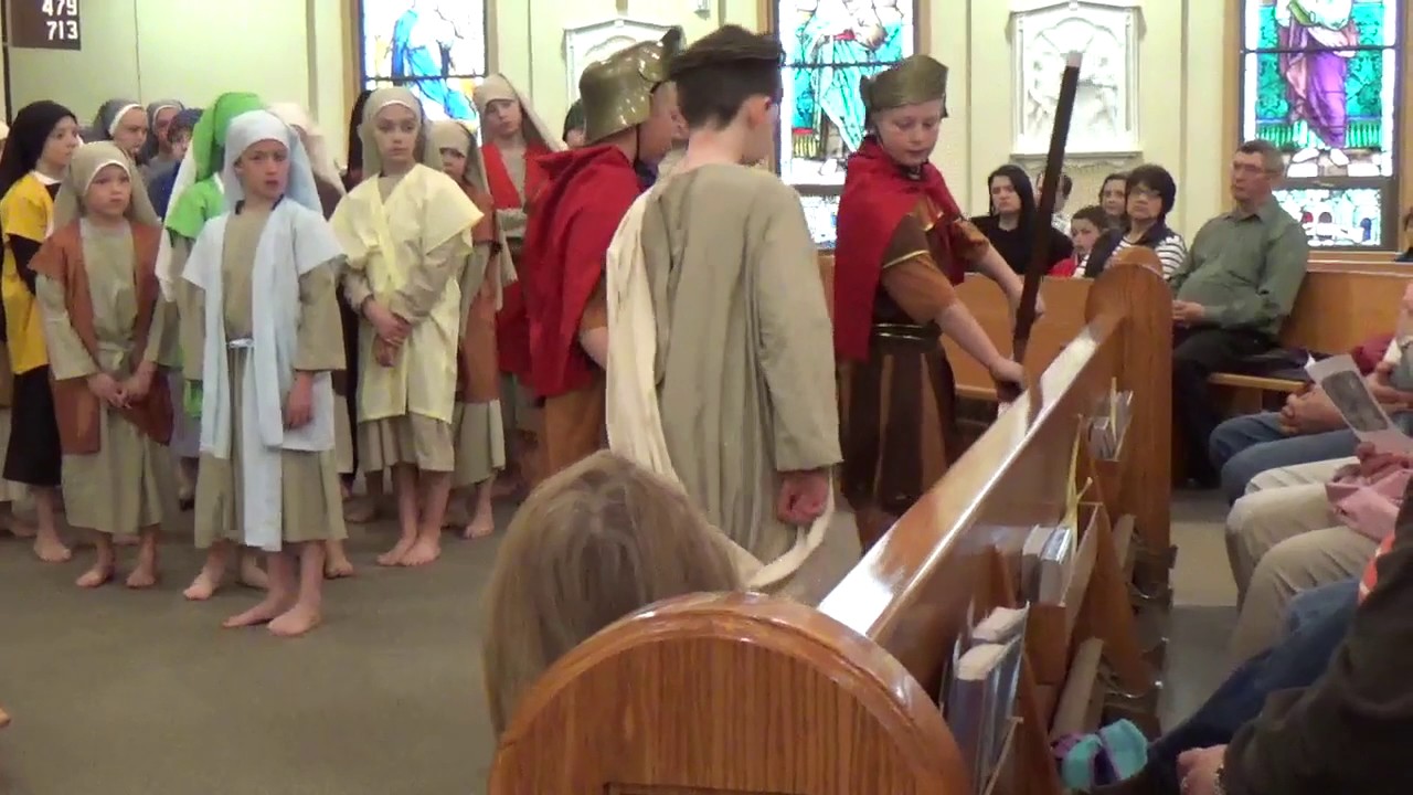 2017 Stations of the Cross compact