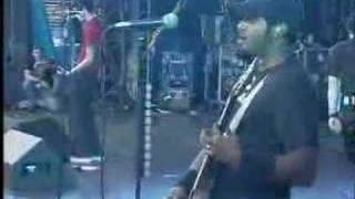 Sum 41 - Summer Sonic 2004 - Mr. Amsterdam