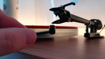How to play a record for beginners