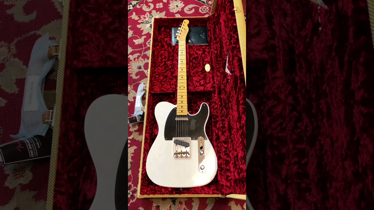 Fender Custom Shop 1952 Telecaster with Hand-Wound Pickups Journeyman Relic White Blonde