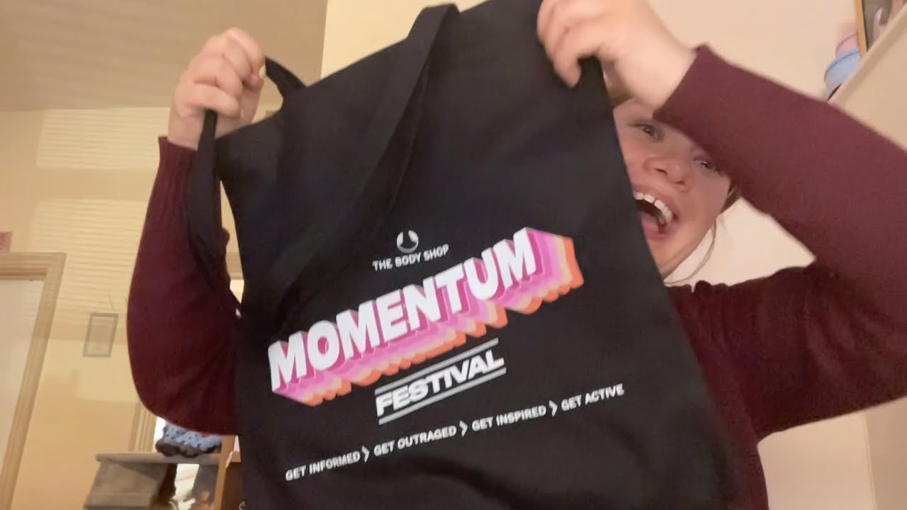 Unboxing my Momentum Festival 2021 goody bag // The Body Shop at Home