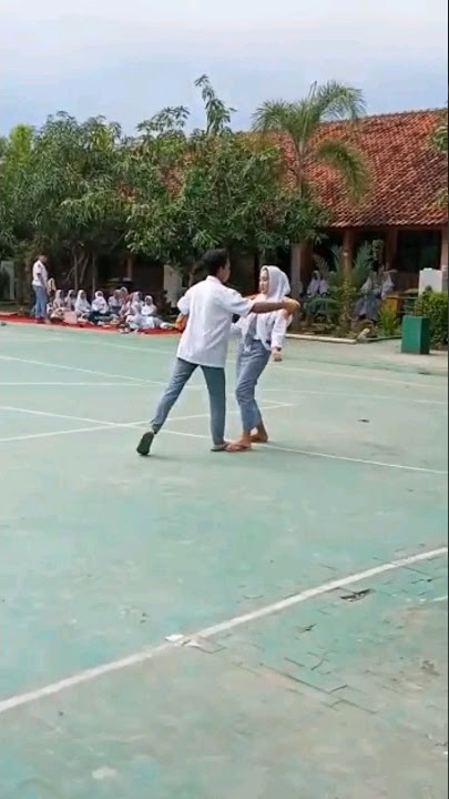 Viral Anak Sma Tari India Jadi Pusat Perhatian Siswa #shorts #viral #tariindia #anaksma