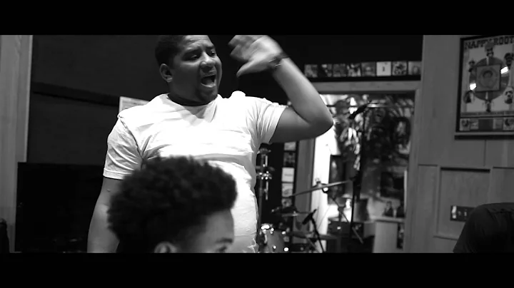 Studio Life: Quicktrip hits the studio with Izze The Producer