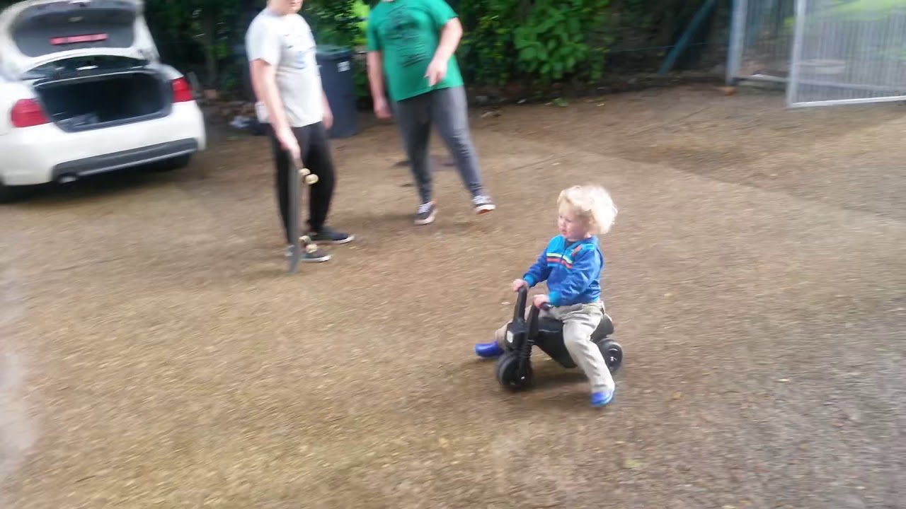 Max Dock garage face slam