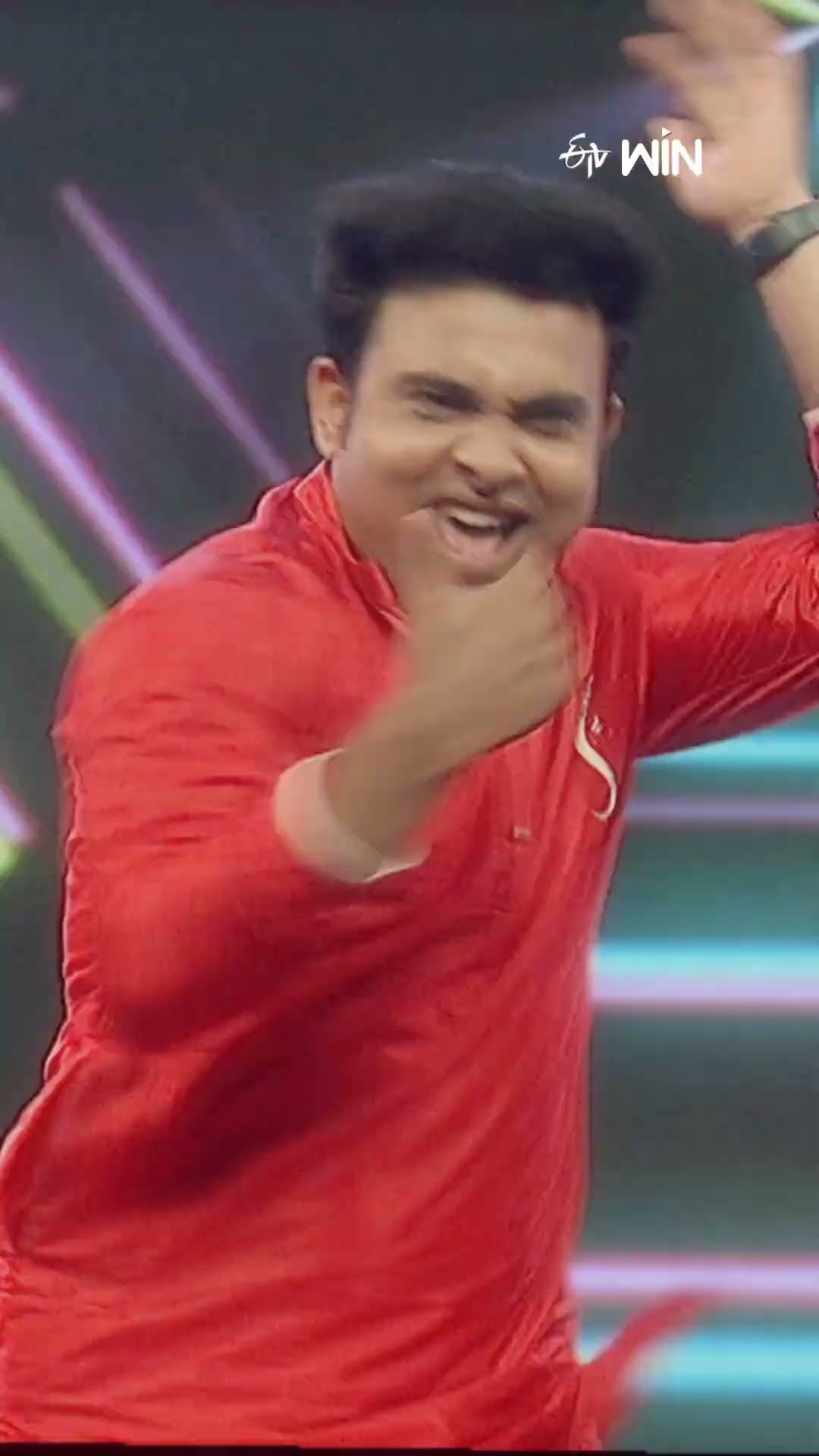 #shorts - హీరో బాలయ్య పాటకి హైపర్ ఆది Whistle Blowing Performance #sridevidramacompany #HyperAadi