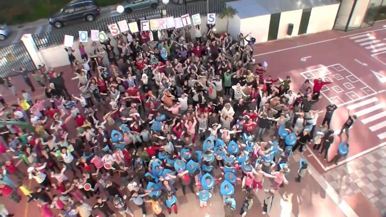 lip dub Colegio El Chaparral. Mensajes del agua. Macaco