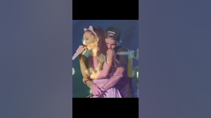 Ariana Grande avoid Justin Bieber's touch #shorts