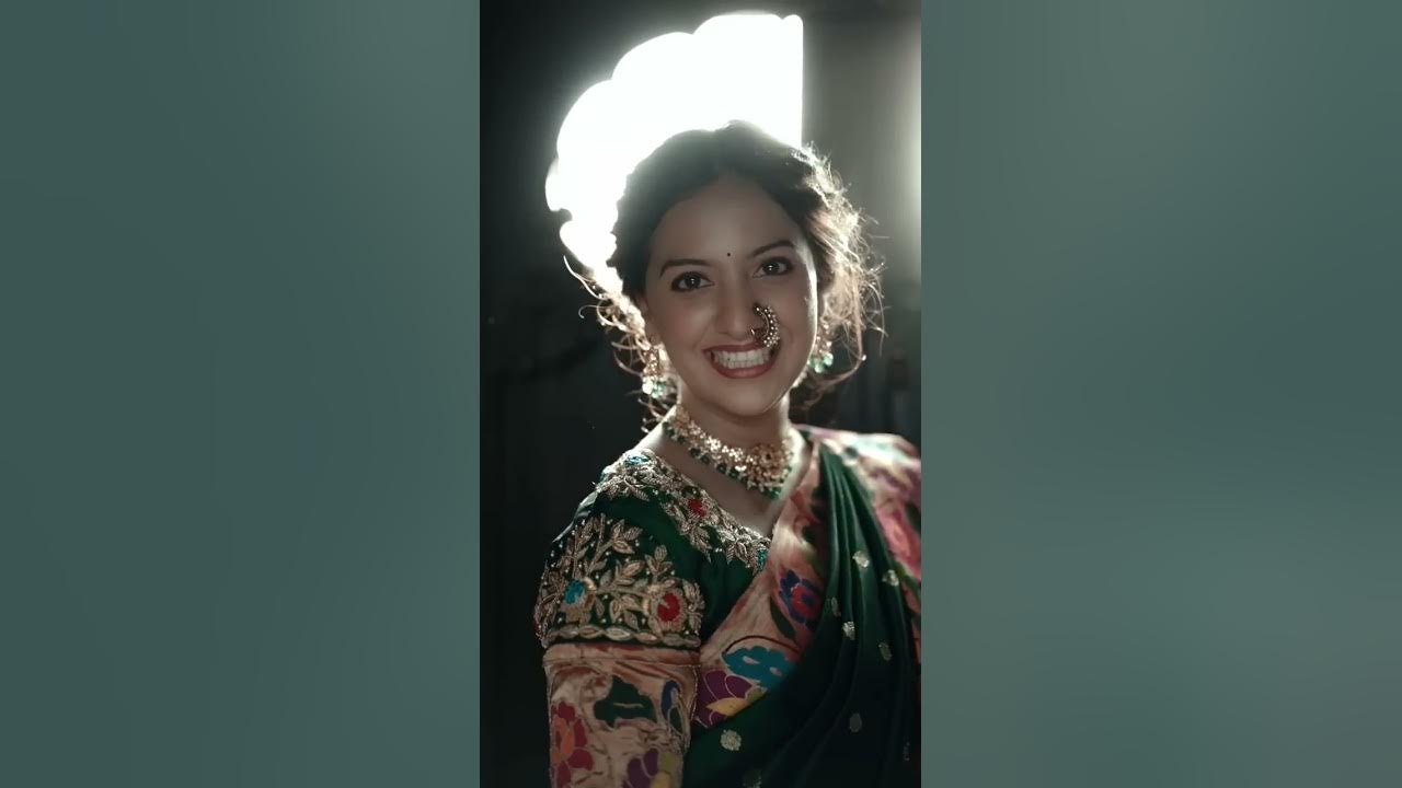 Marathi Actress Tejashree Pradhan in Marathi Traditional Look ...
