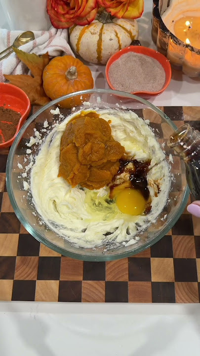 Pumpkin Churro Cheesecake Bars