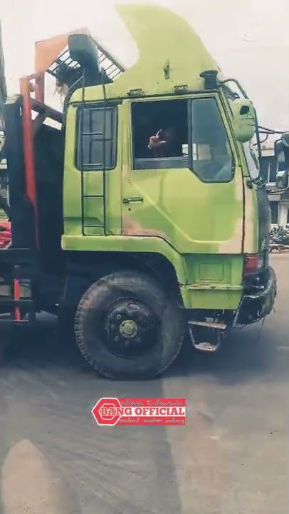 mesin tempur official. .