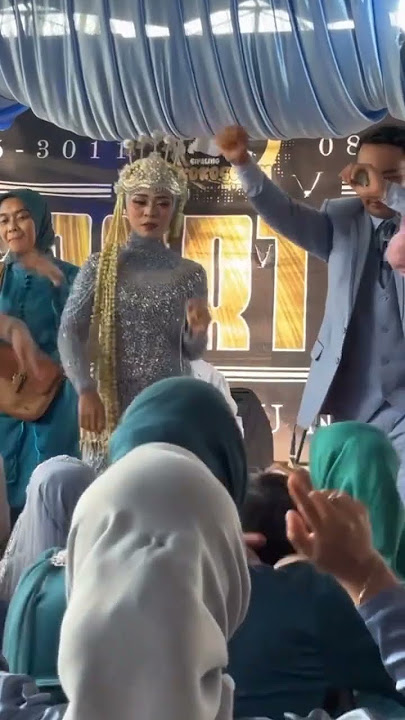 Pengantin viral asik joget di atas panggung #pengantinviral #wedding #shortsviral