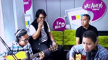 The Rain -  Gagal Bersembunyi LIVE at FRIDAYKUSTIK