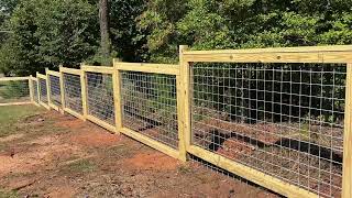 Cattle panel fence installation 