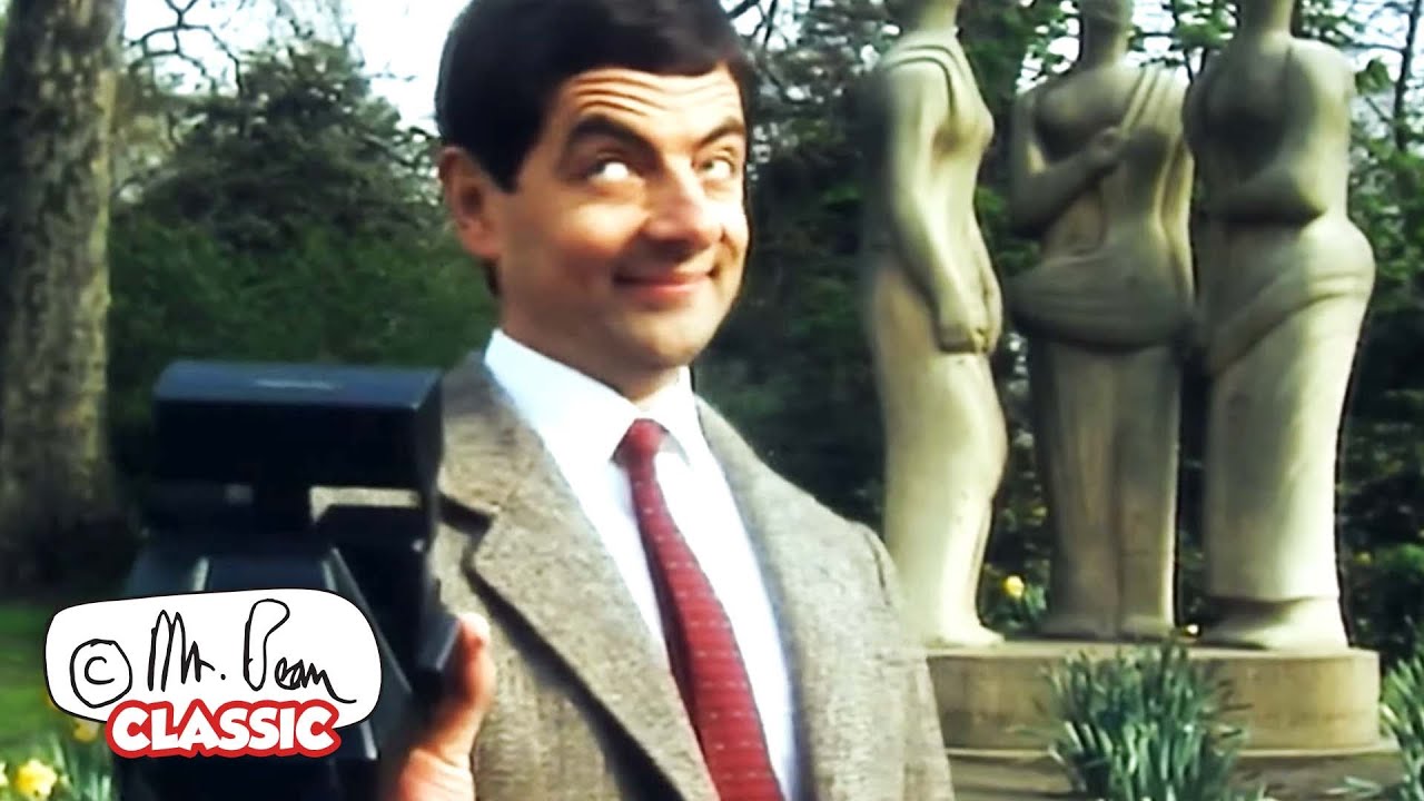 Mr Bean's SUMMER Sightseeing | Mr Bean Funny Clips | Classic Mr Bean