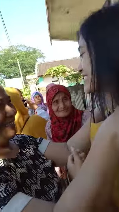 Baiq Gita  berangkat ke Jakarta