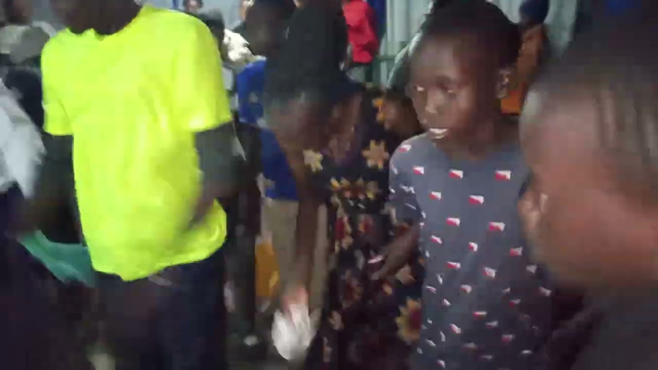 We enter his gates with praises of thanks giving 