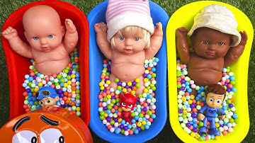 Full of 3 Rainbow BathTubs Candy with M&M