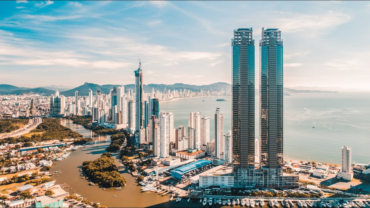 Balneário Camboriú (SC) recebe etapa do circuito mundial de Beach em abril  - Lance!