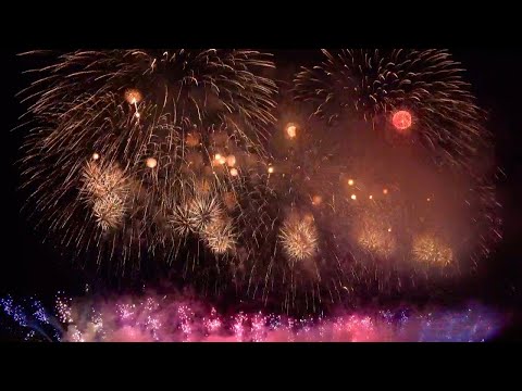 花火  Hyperstereoscopy 3D VR180 ] 上空を覆い尽くす正三尺玉6発