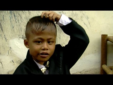 Rambut Mohawk Soni Wakwaw - Hot Shot - YouTube