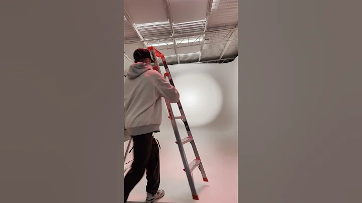 Testing out the Aputure 300d and Spotlight Mount in our studio! #shorts #studio #creativegadgets