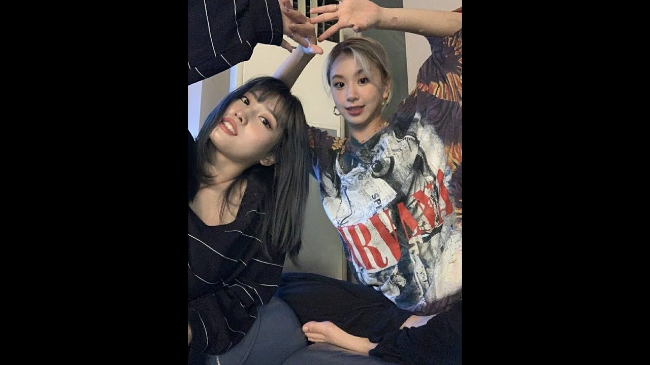 TWICE (트와이스) MOCHAENG 모챙 | Comfy Ship