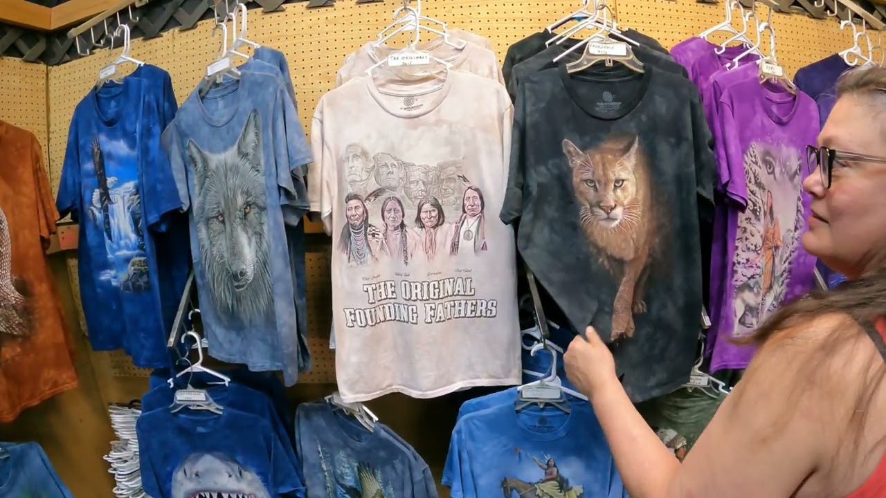 Shopping at Uncle Bill's Flea Market in Whittier North Carolina / DEALS / Black Walnuts