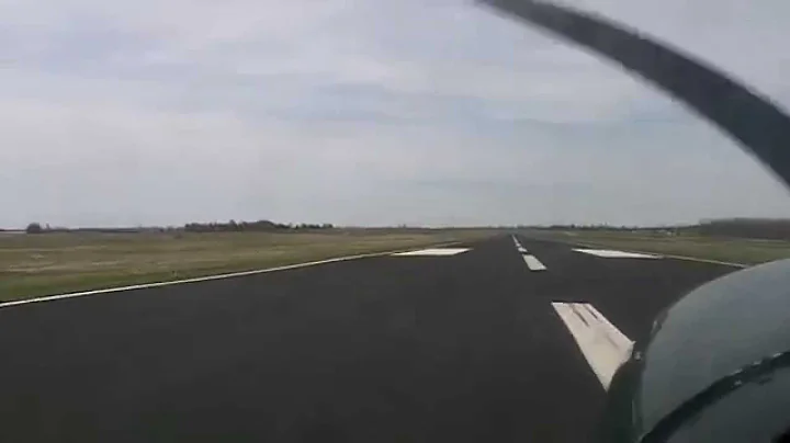 Flying into 2I0 Madisonville Municipal Airport KY N9925V