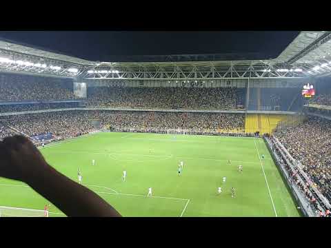 Bütün stad SARI LACİVERT ŞAMPİYON FENER! / Fenerbahçe 3-0 Slovacko / 04.08.22 / UEL 3. Ön Eleme