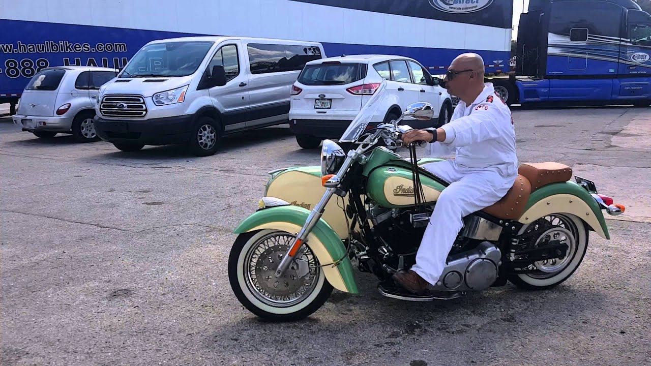 Indian motorcycle Reverse - YouTube