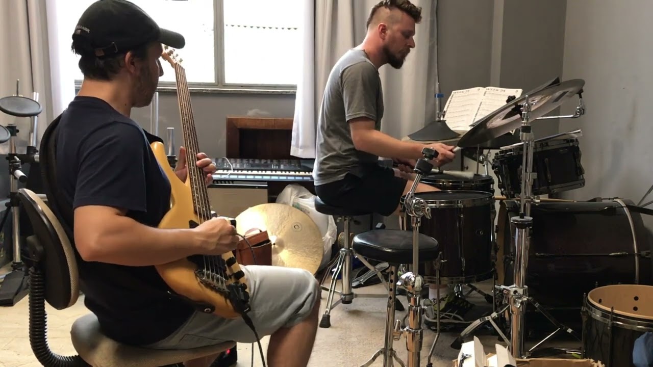 Ensaio Baixo e Bateria com Rafael Bisogno  - Pra Ana Maria (Gustavo Assis Brasil)