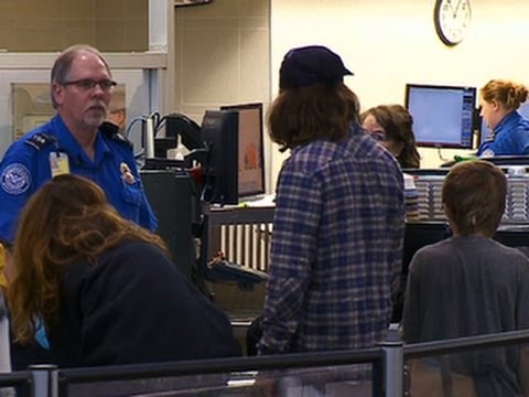 Video: Milline terminal on Delta Airlines SJC-s?