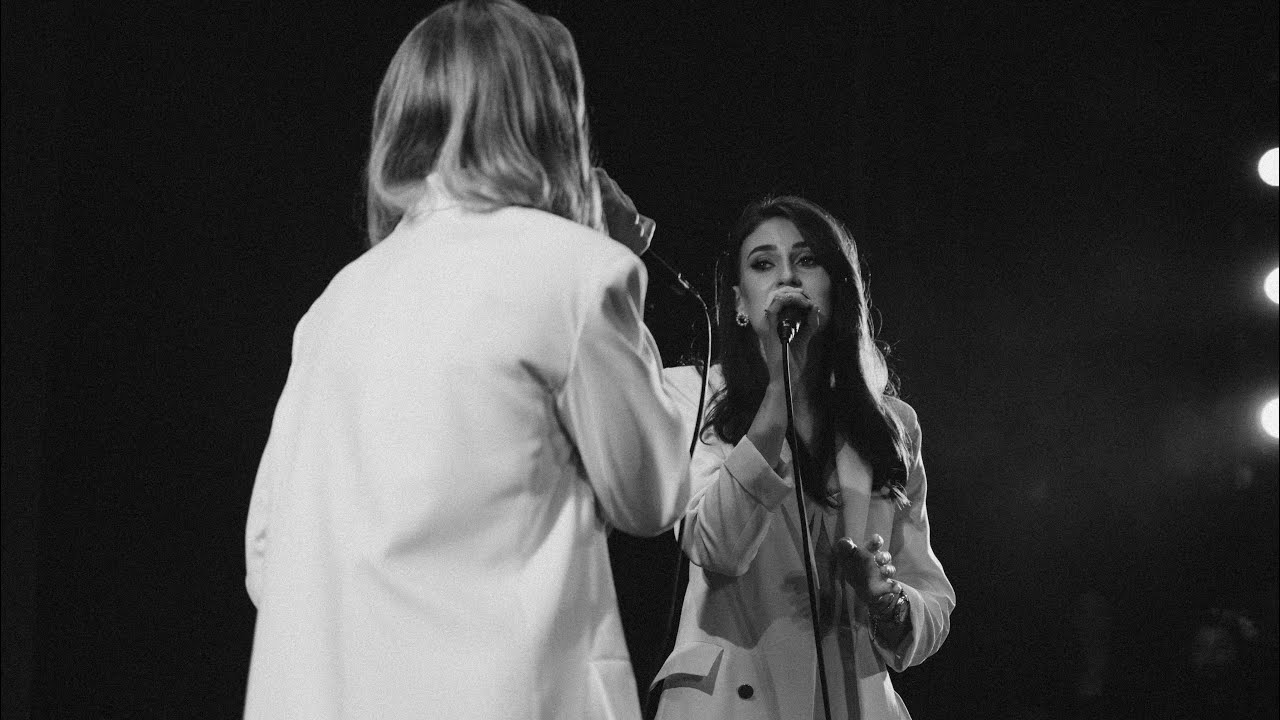 Анастасія Микитюк та Уляна Дробна, «Feeling good»