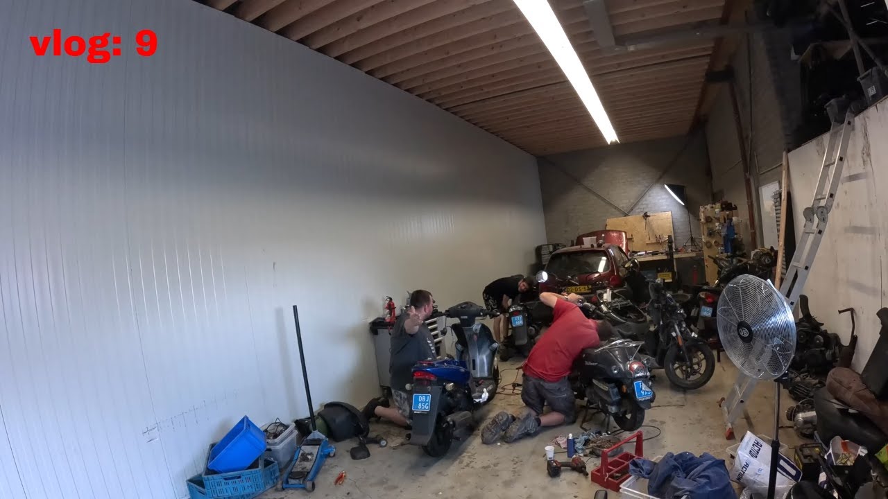 Balleonas Garage #9 – Scooters, Fiat Panda fix & knipperlicht-ellende! 🛵🔧 Balazs terug in de loods