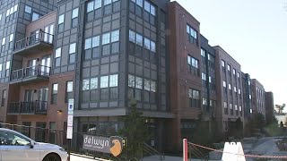 Ambush-style attempted robbery leads to gunfire at apartment building
