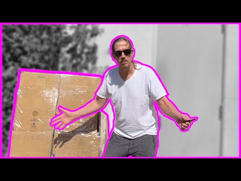 JayMewes - What's In The BOX?! | A Gift & Goodies! | NANG!