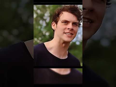 #фильм #новыесериалы #кино #киноактеры #shortvideo #сериал #шортс #фильмы #съемкифильма