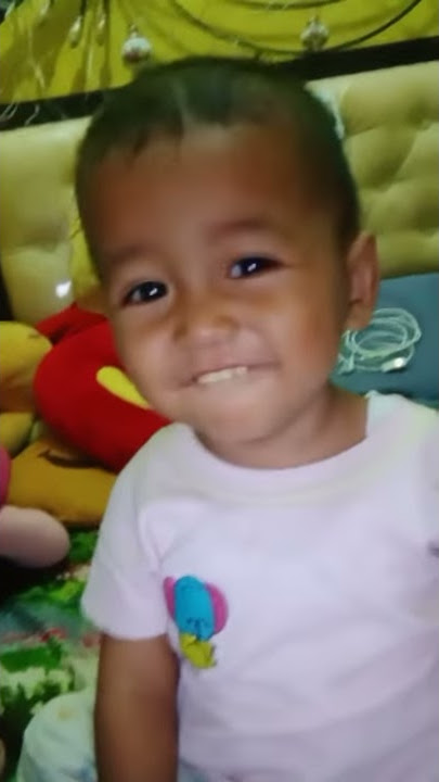LUCU ABIS!!! Anak Kecil Bisa Disuruh Bersin😱