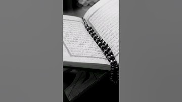 سورة الفاتحة بصوت الشيخ أحمد الحذيفي. راحة نفسية 🙂