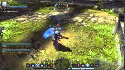 Dragon Nest SEA Crusader vs MoonLord