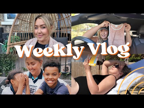 a very normal spend the week with me- apologies, hormones and stepping out of my comfort zone!